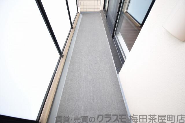 20/30 バルコニー