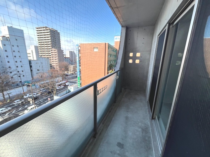 18/29 バルコニー