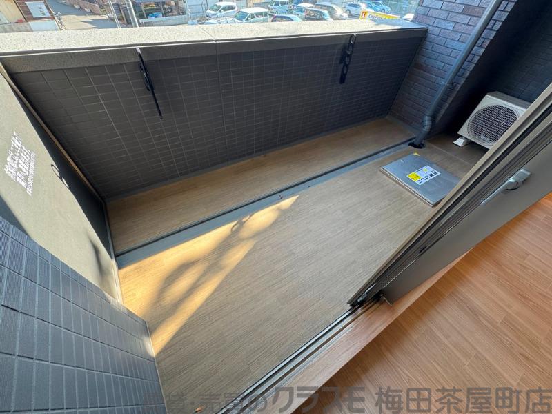 21/30 バルコニー