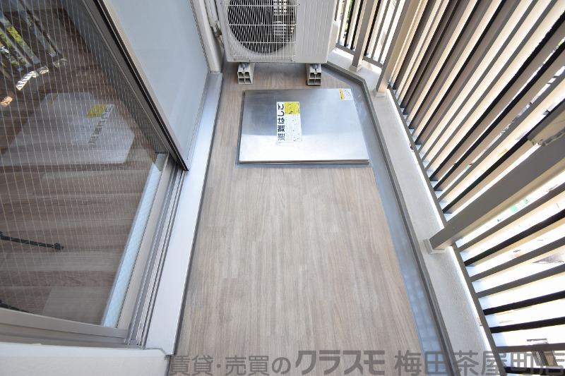 21/30 バルコニー