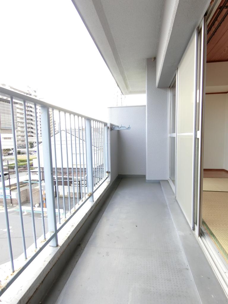 20/30 バルコニー