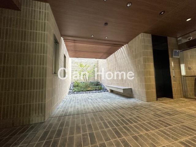 29/30 エントランス