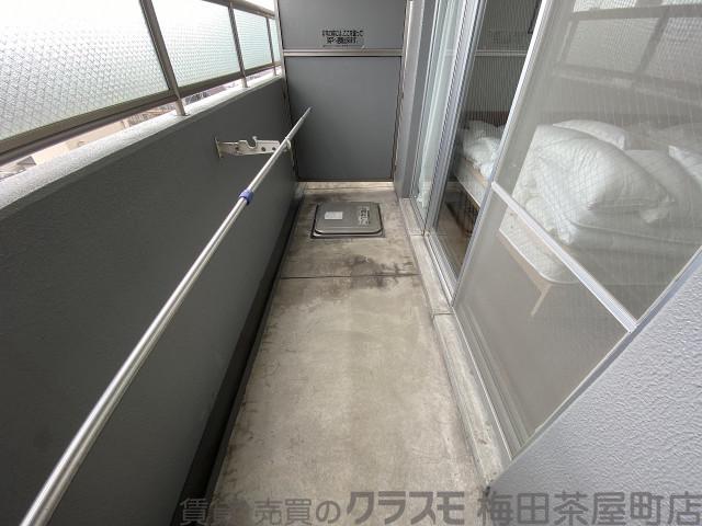 21/30 バルコニー