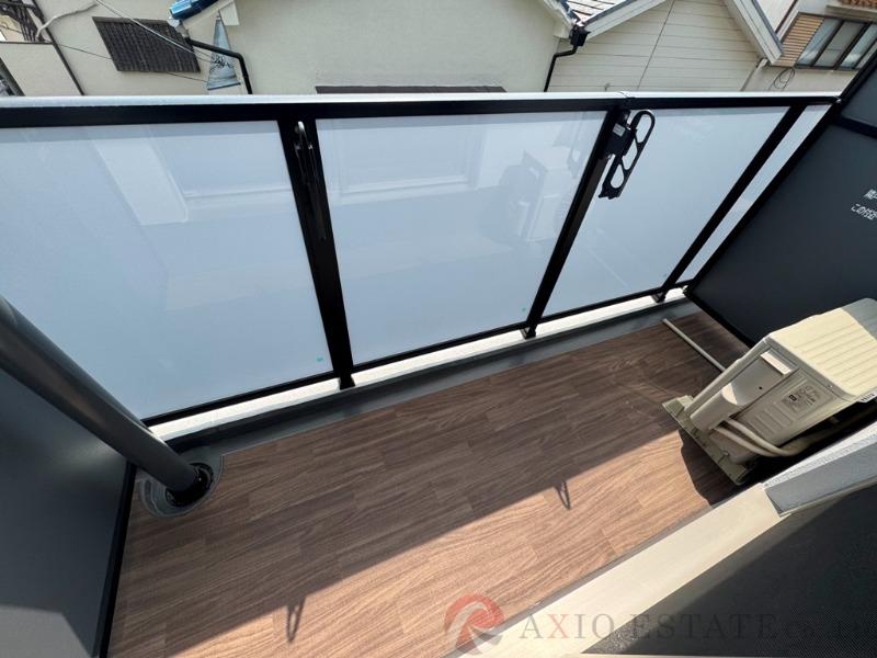 23/30 バルコニー