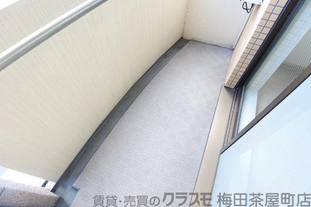 22/30 バルコニー