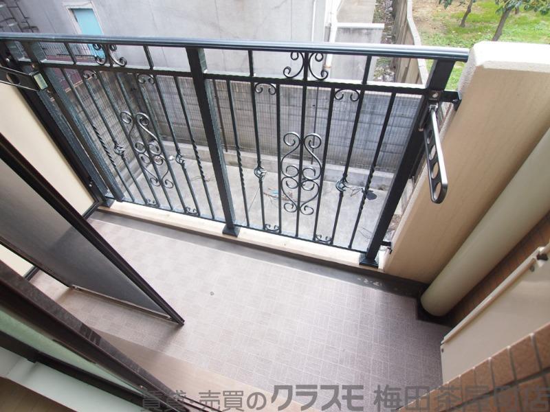 21/30 バルコニー