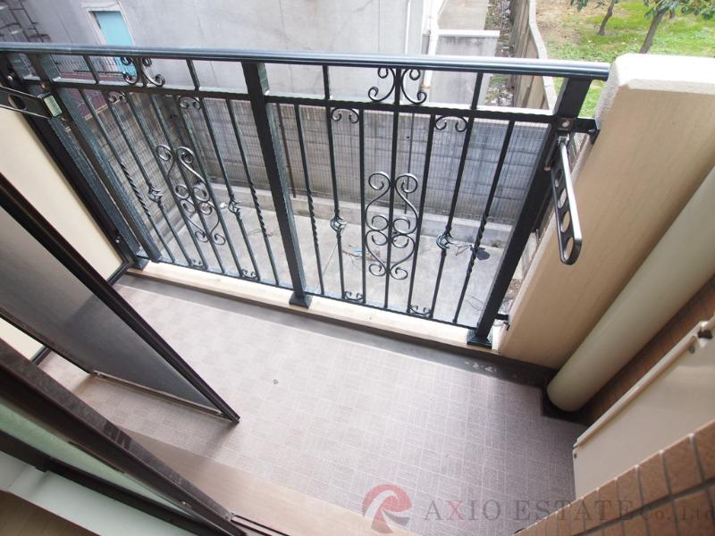 21/30 バルコニー