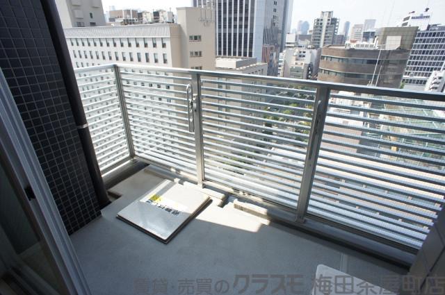 21/30 バルコニー