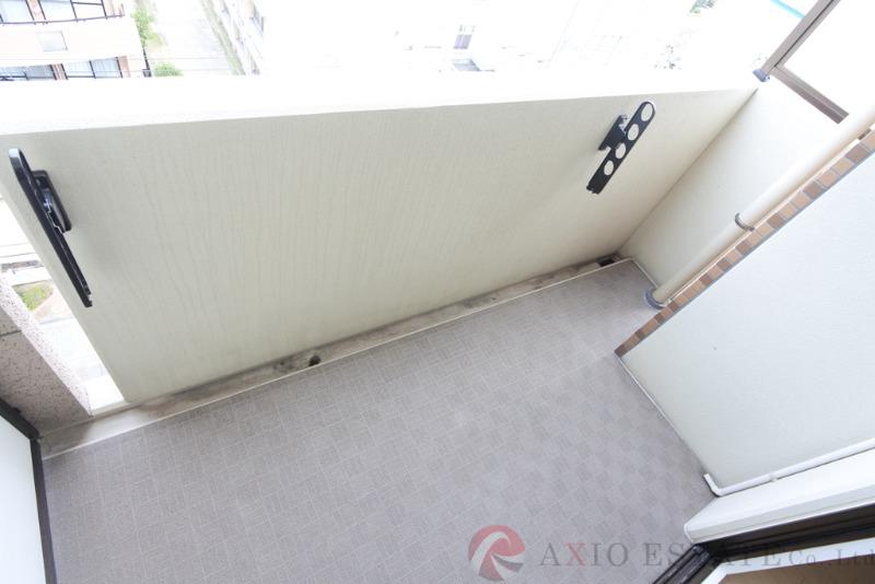 21/30 バルコニー