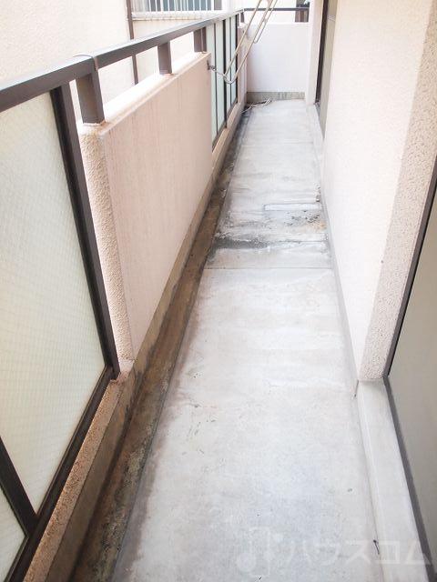 18/30 バルコニー