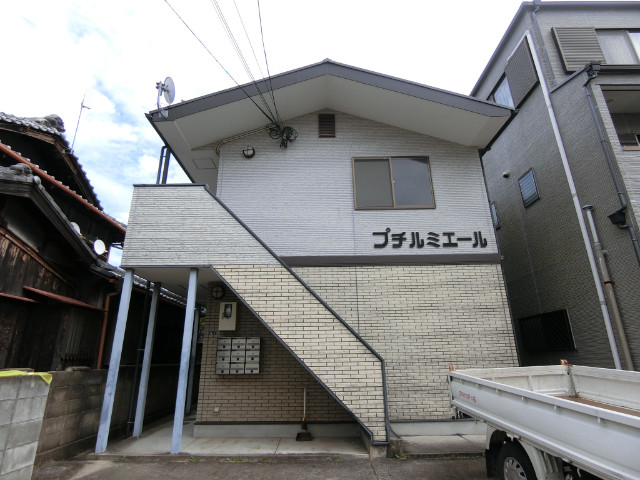 2/30 外観