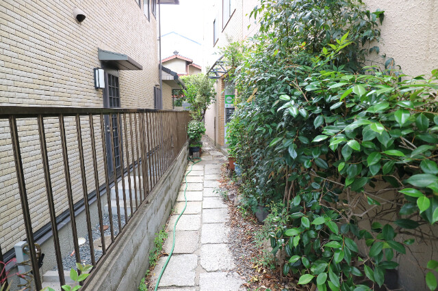 4/5 エントランス