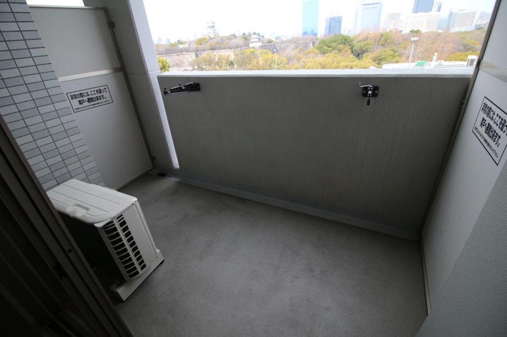 20/30 バルコニー