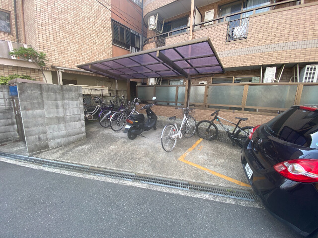 24/30 駐車場