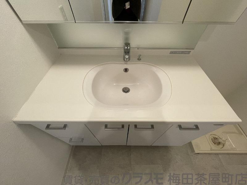 21/30 洗面