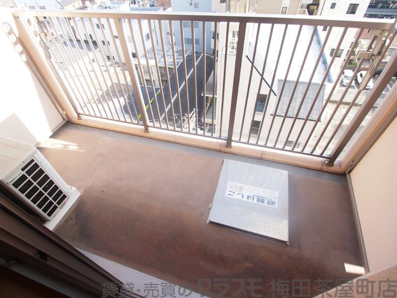 21/30 バルコニー
