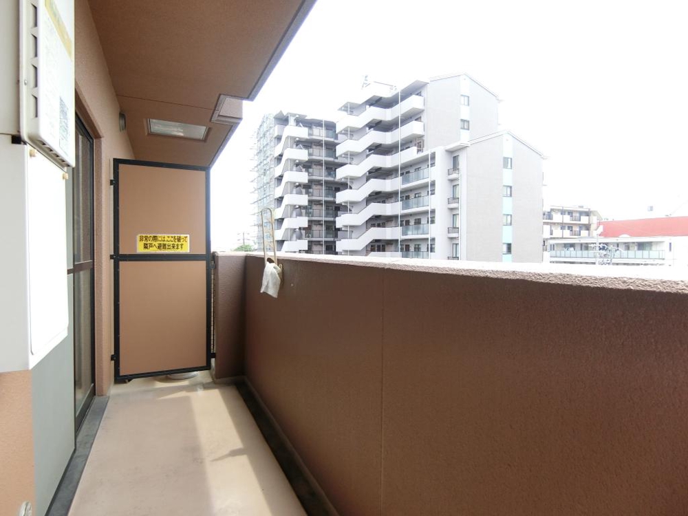 20/30 バルコニー