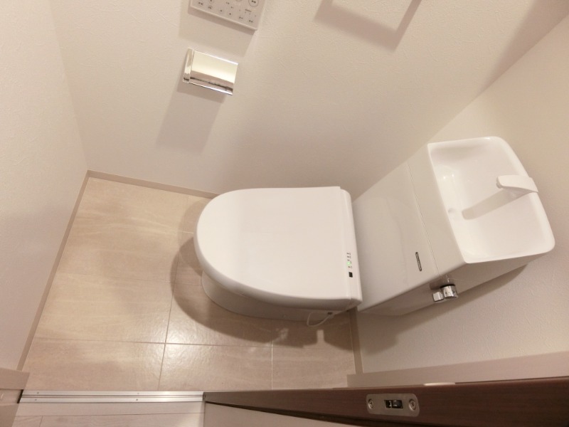 13/28 トイレ