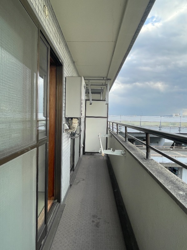 19/30 バルコニー