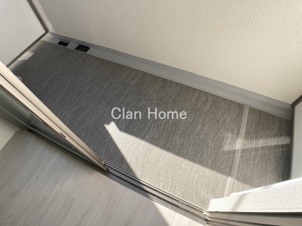 21/30 バルコニー