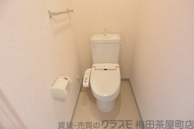 23/30 トイレ