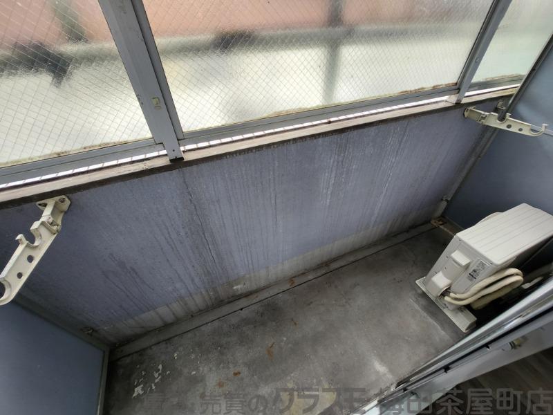 21/30 バルコニー