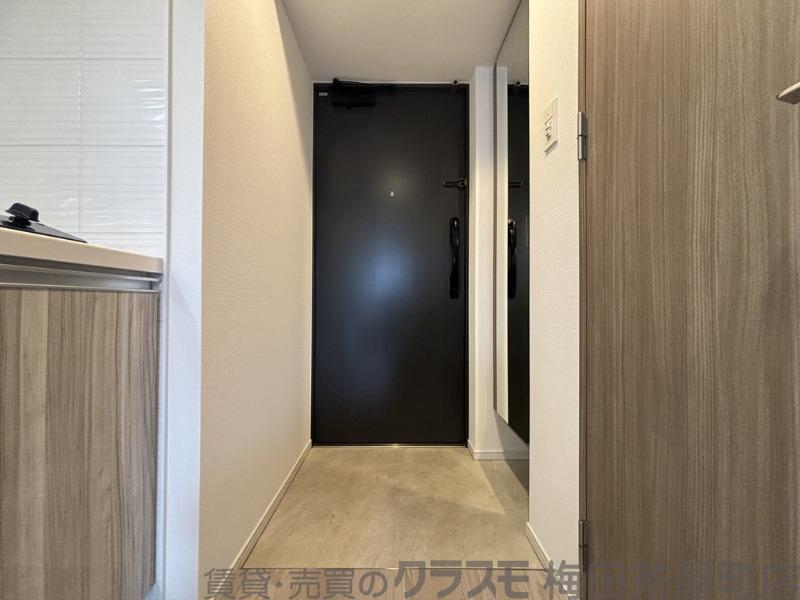 14/30 玄関