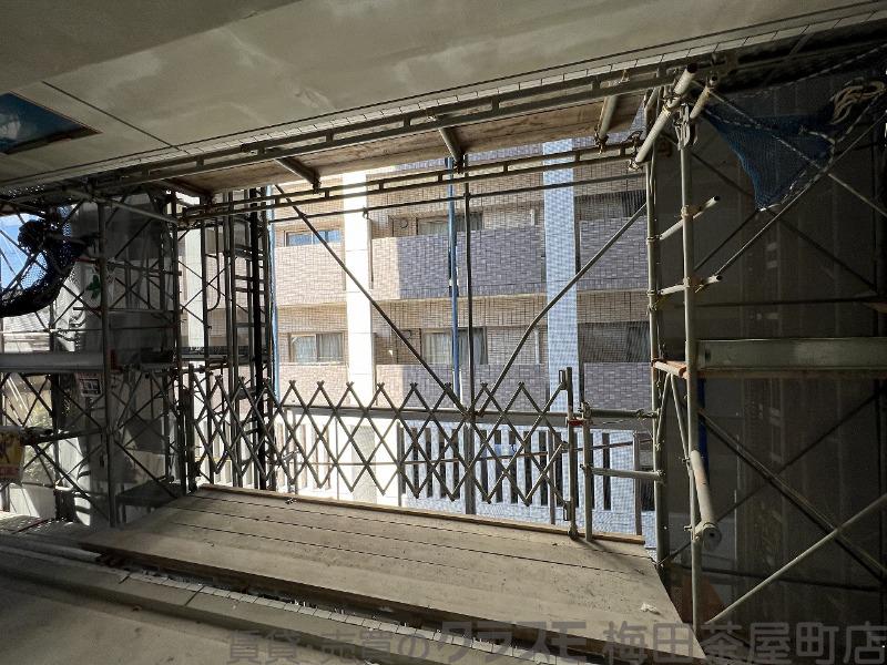 23/30 バルコニー