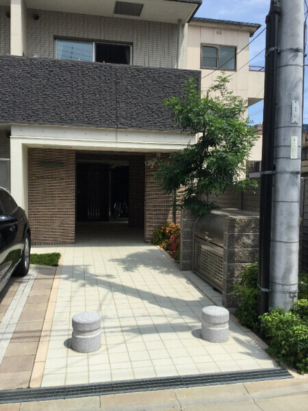 15/18 エントランス