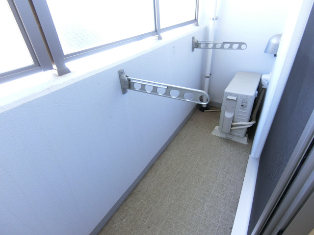 20/30 バルコニー