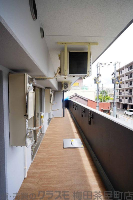 22/30 バルコニー