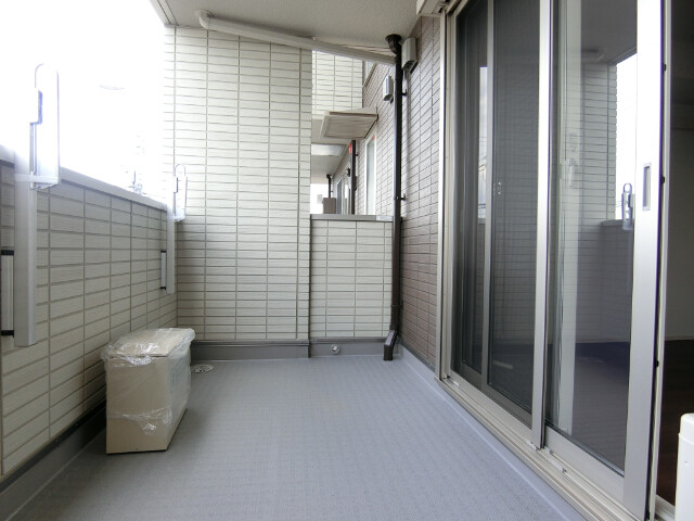 18/30 バルコニー