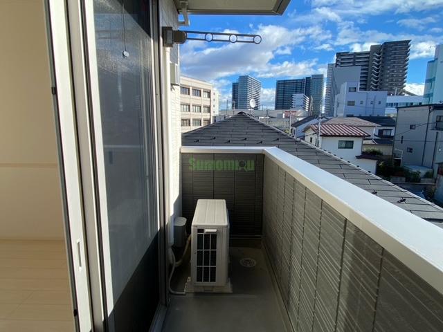 21/30 バルコニー