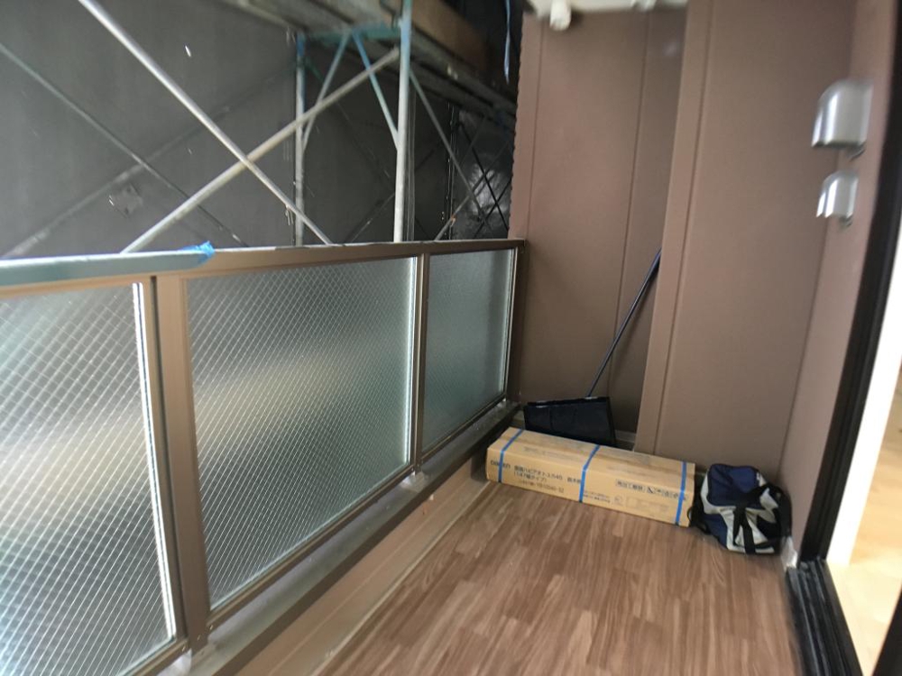 26/30 バルコニー