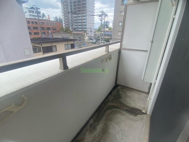 22/30 バルコニー