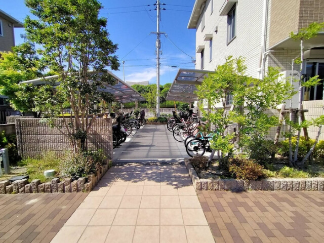 17/21 エントランス