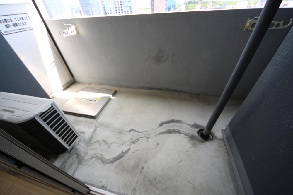 18/30 バルコニー