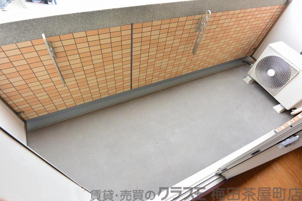 25/30 バルコニー