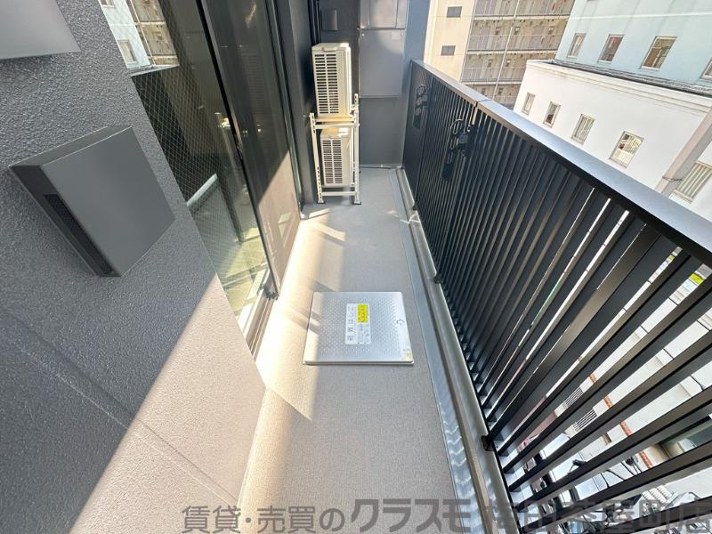 25/30 バルコニー