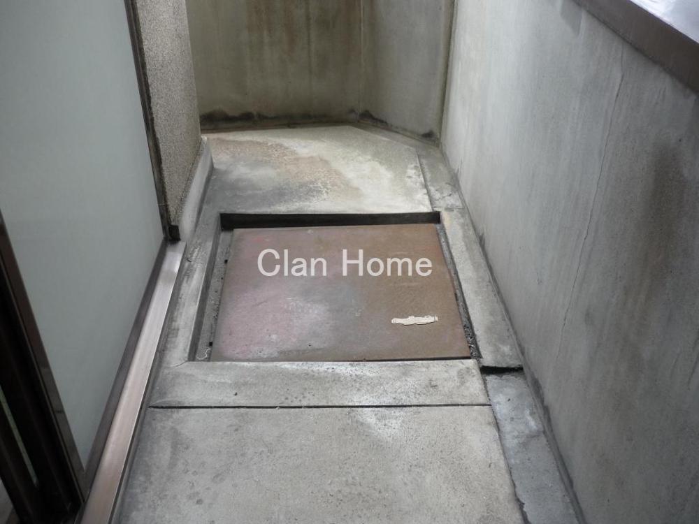 15/26 バルコニー