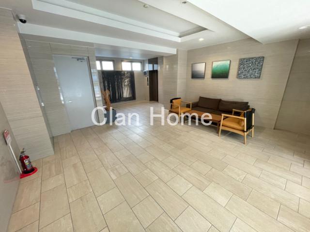 26/30 エントランス