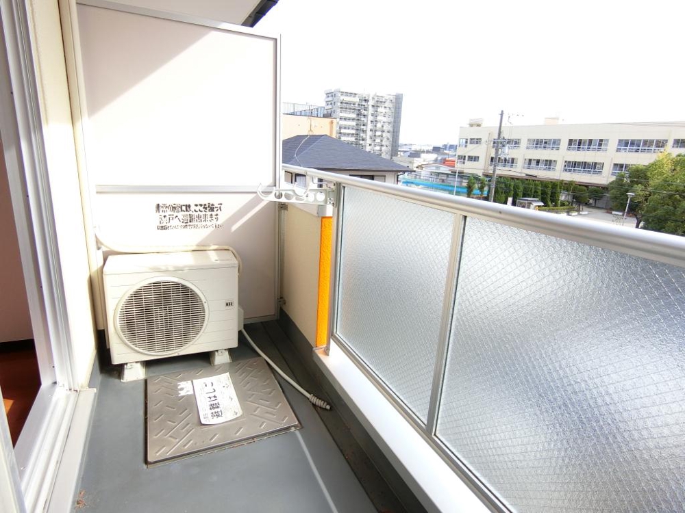 20/30 バルコニー