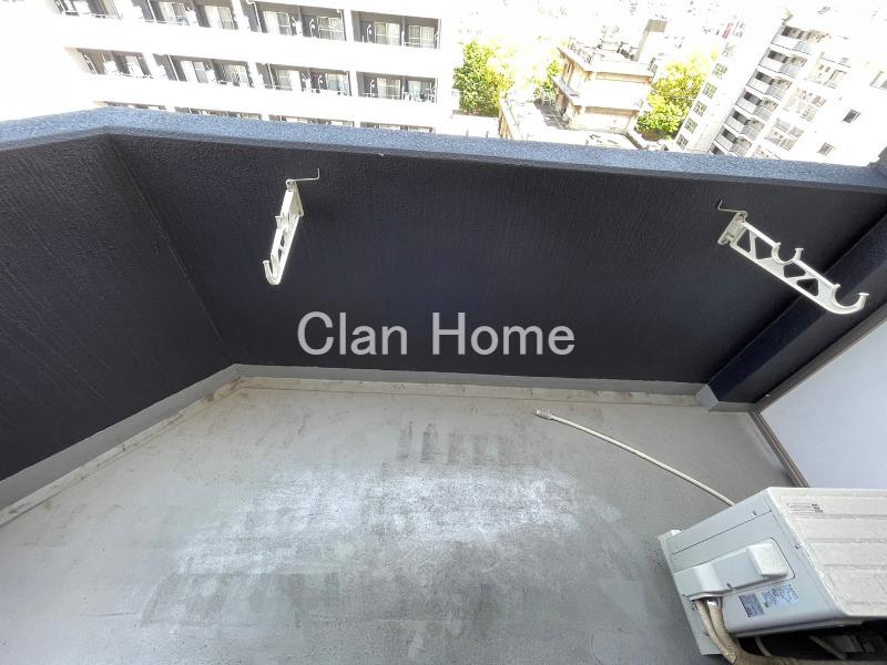 23/30 バルコニー