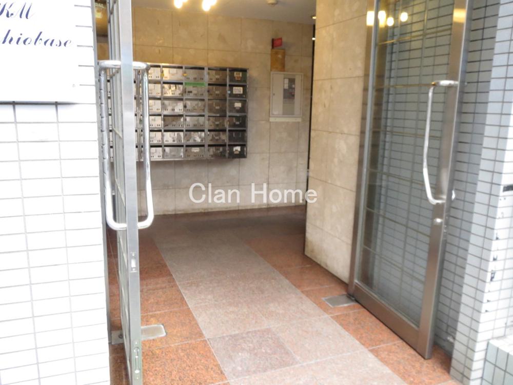 16/26 エントランス