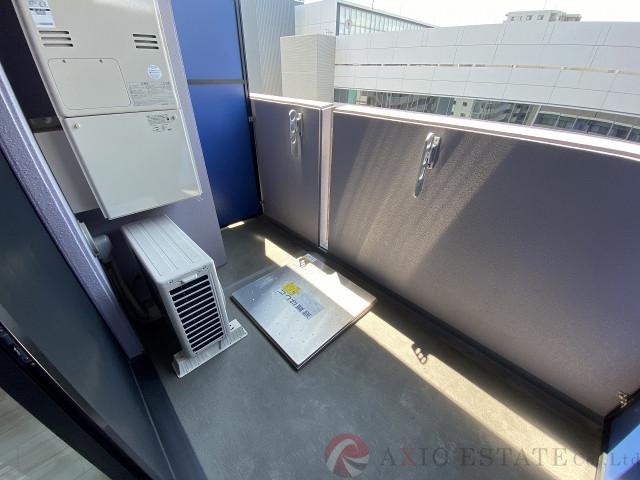 21/30 バルコニー