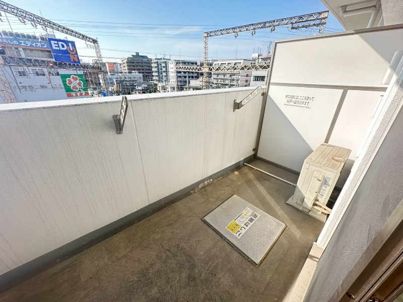 18/30 バルコニー