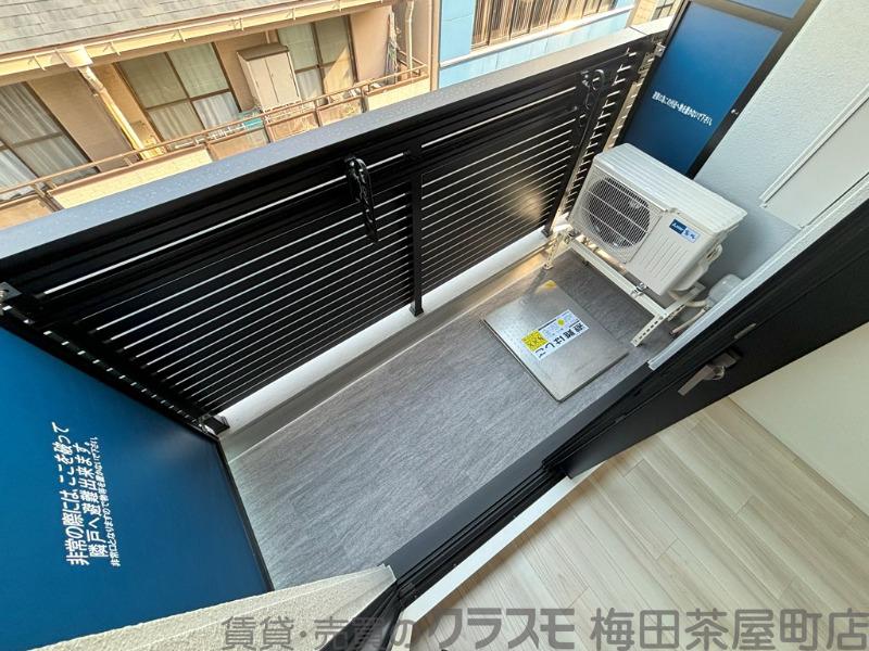 22/30 バルコニー