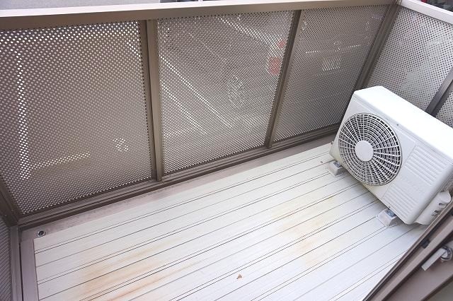 17/30 バルコニー