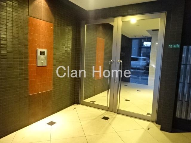 29/30 エントランス