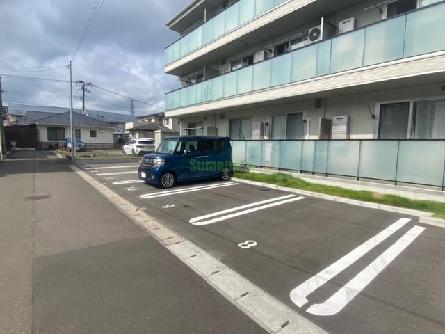 19/25 駐車場